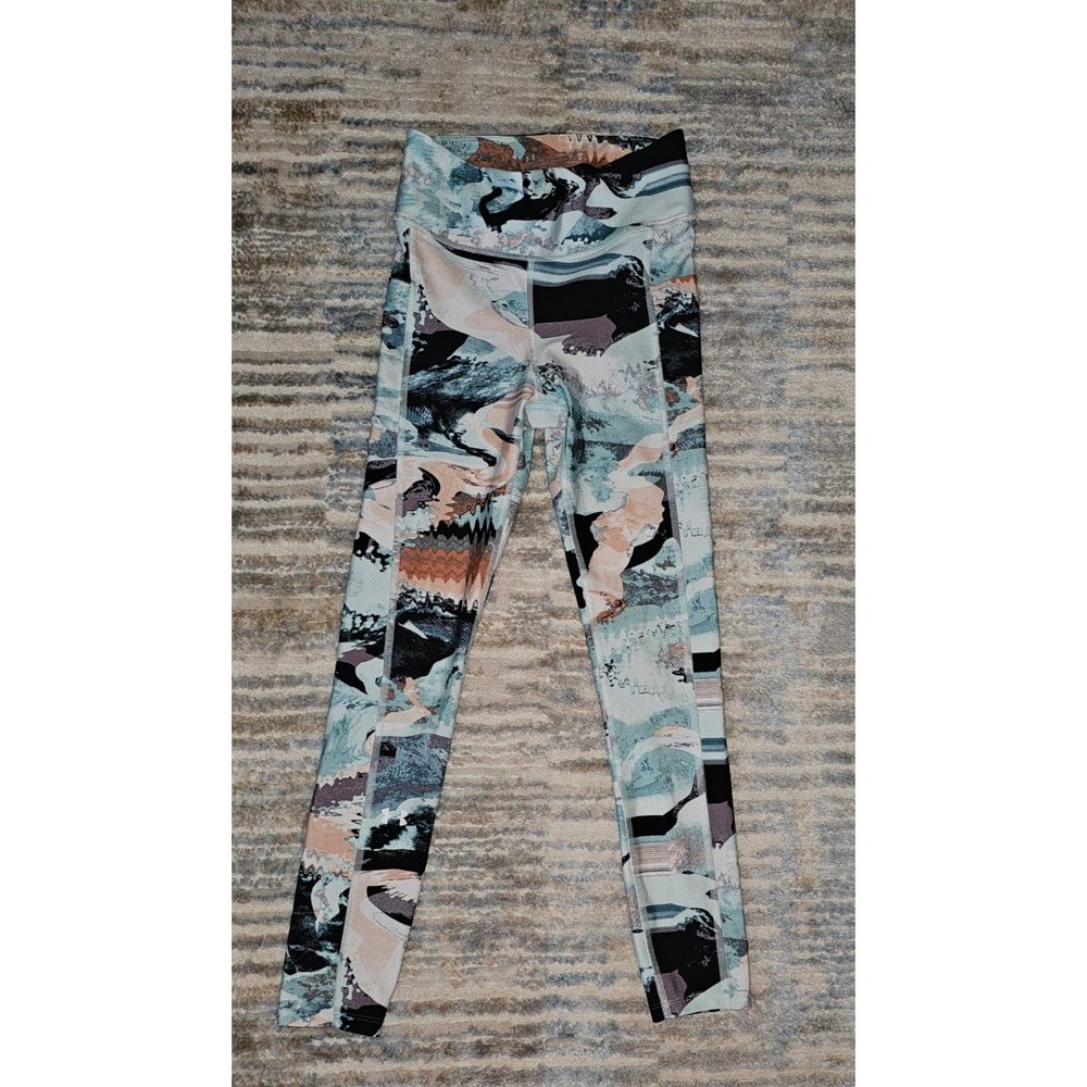 Under Armour HeatGear Compression Leggings Womens XS Abstract Landscape Print
